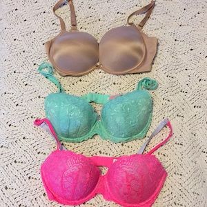 3 VS 34D bras